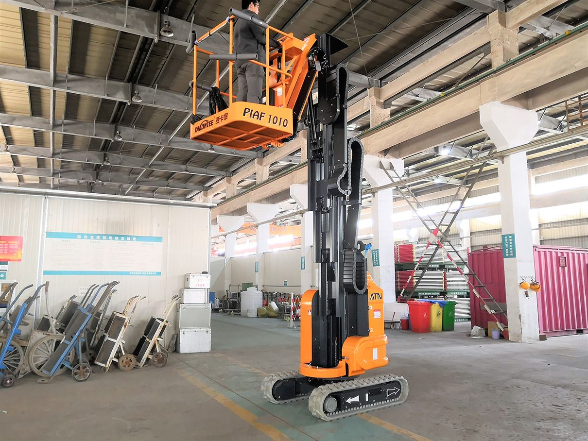 10米桅桿式升降車(chē) 10米桅桿式升降車(chē)